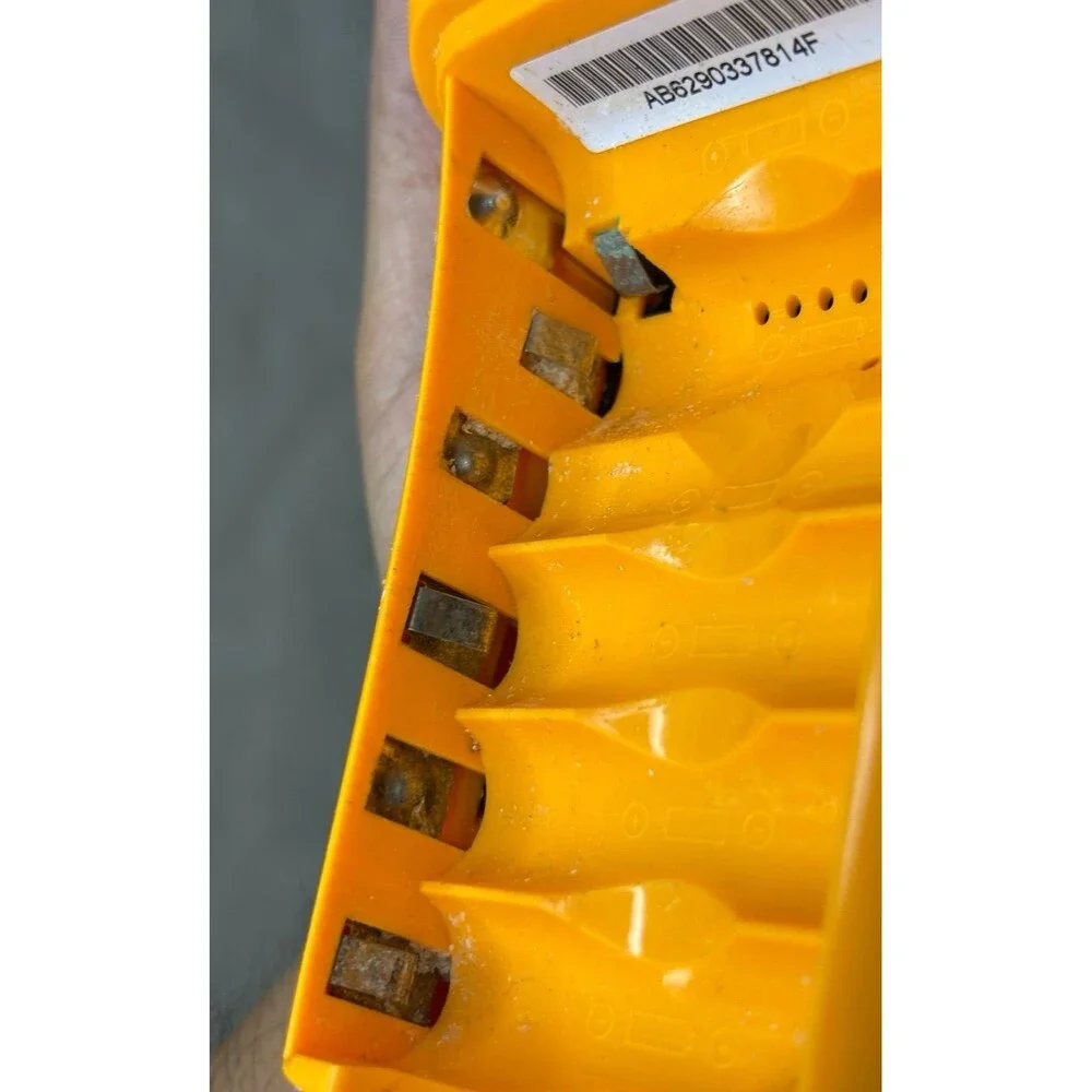 DYMO RhinoPRO 5000 Industrial Label Maker Works No Power Adapter FOR PARTS AS IS